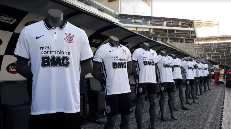 Corinthians transforma estádio em ativação de patrocínio do BMG