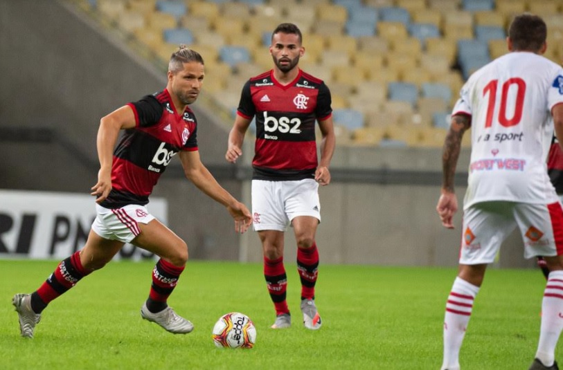 Vitorioso na Justiça, Flamengo quer acordo com Globo no Carioca