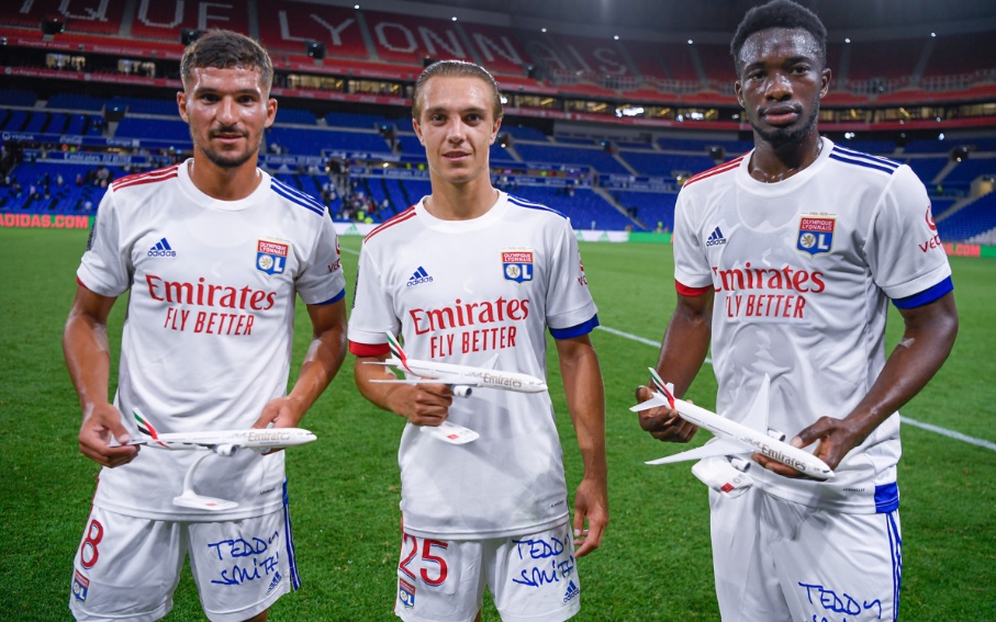 camiseta fly emirates adidas